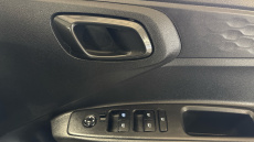 Hyundai i10 1.0 MPi SE Connect 5dr Petrol Hatchback